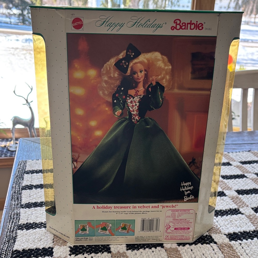 NIB 1991 Barbie Happy Holiday Special Edition Barbie - Picture 6 of 13